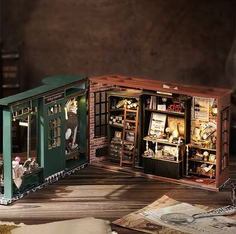 MAGIC House Booknook | Harry Potter Inspired