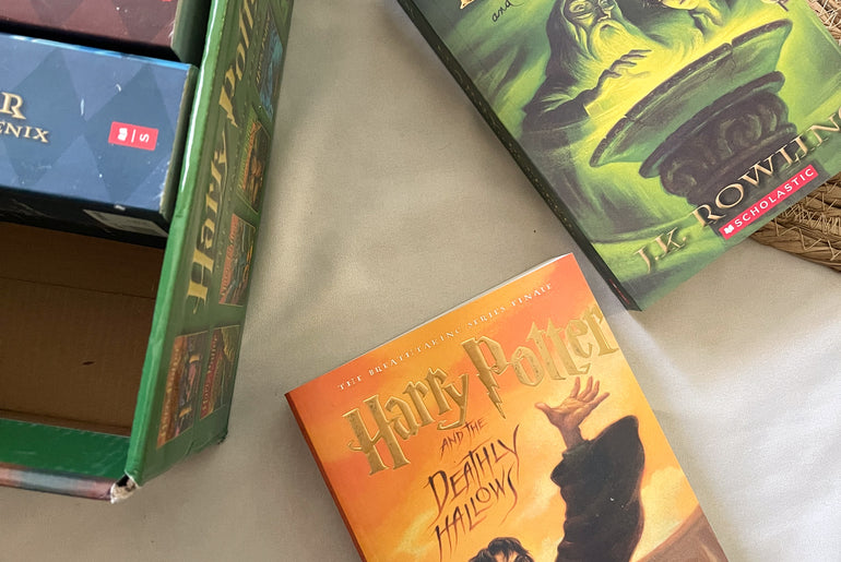 Harry Potter Paperback Box Set (Books 1-7)