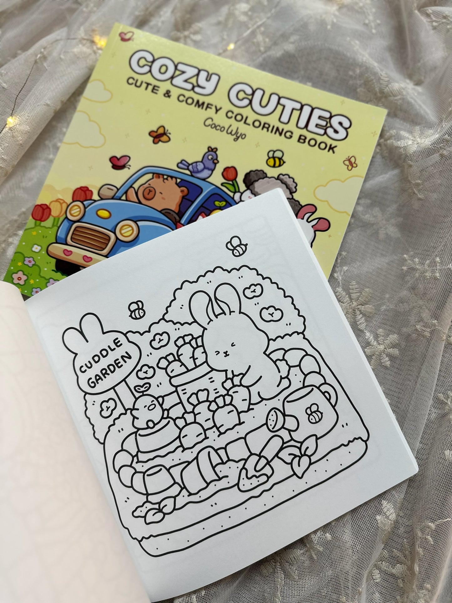 Cozy Cuties: Coloring Book for Adults and Kids (Cozy Spaces Coloring)