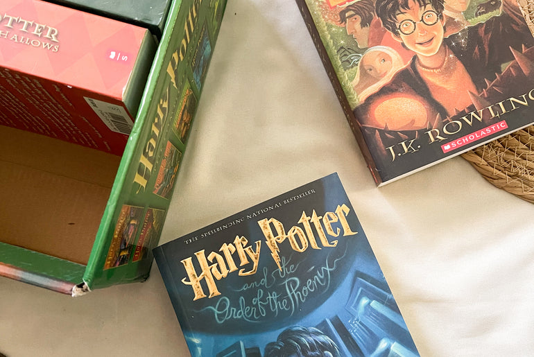 Harry Potter Paperback Box Set (Books 1-7)