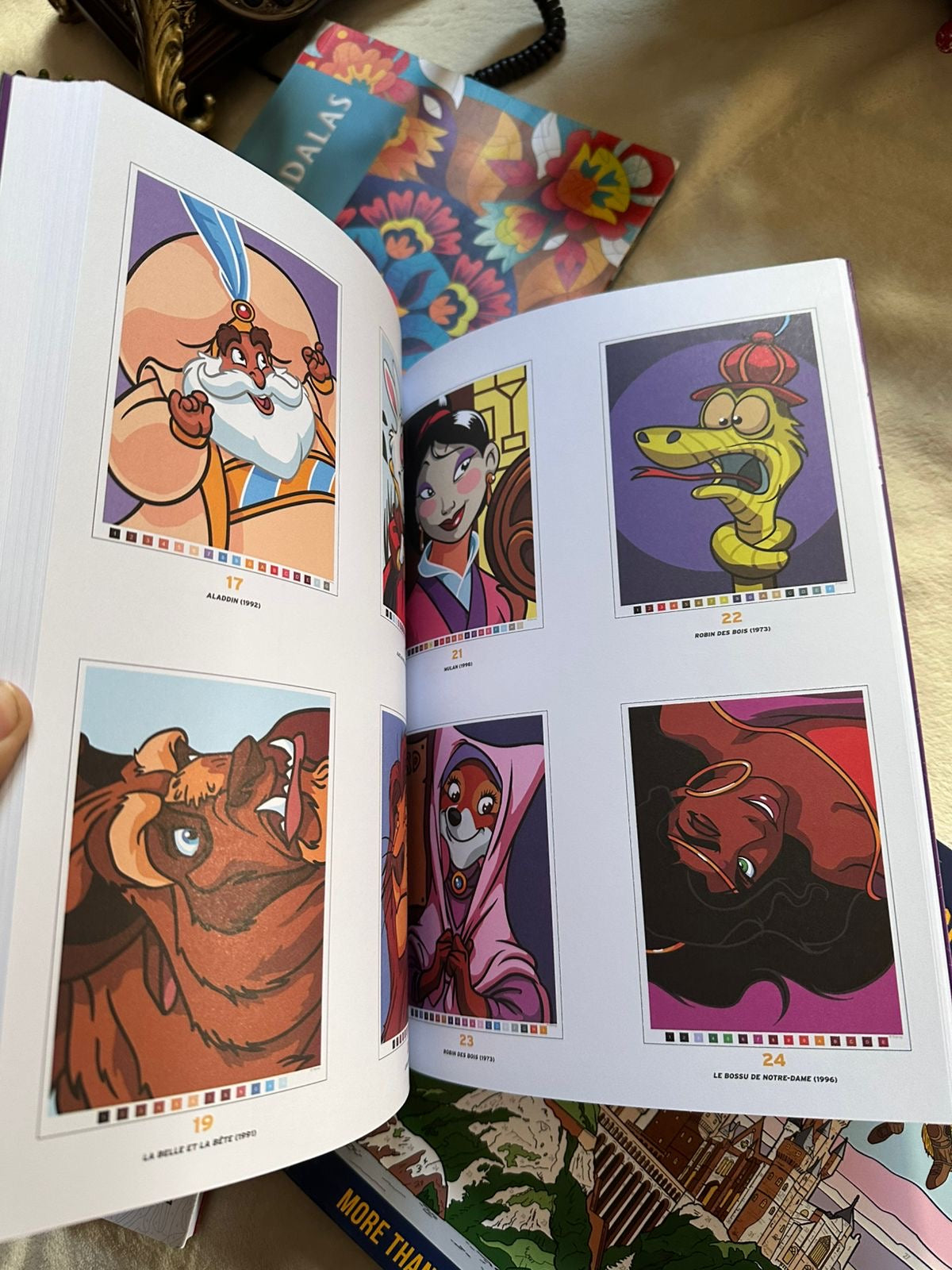 Mystery Disney Coloring Book
 - classiques Best of