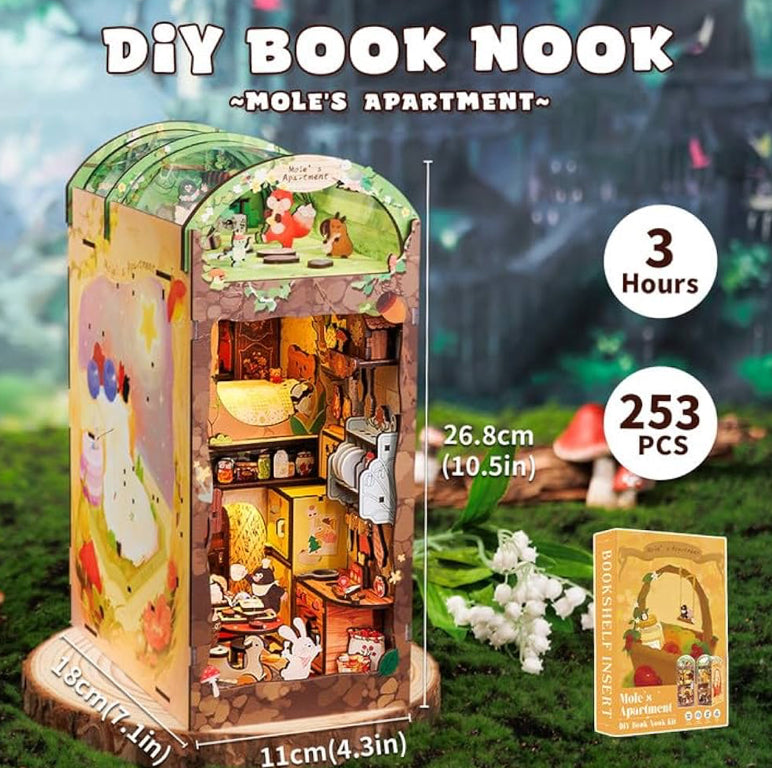 Mole's Apartment Booknook