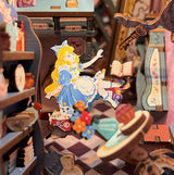 Alice in Wonderland Booknook