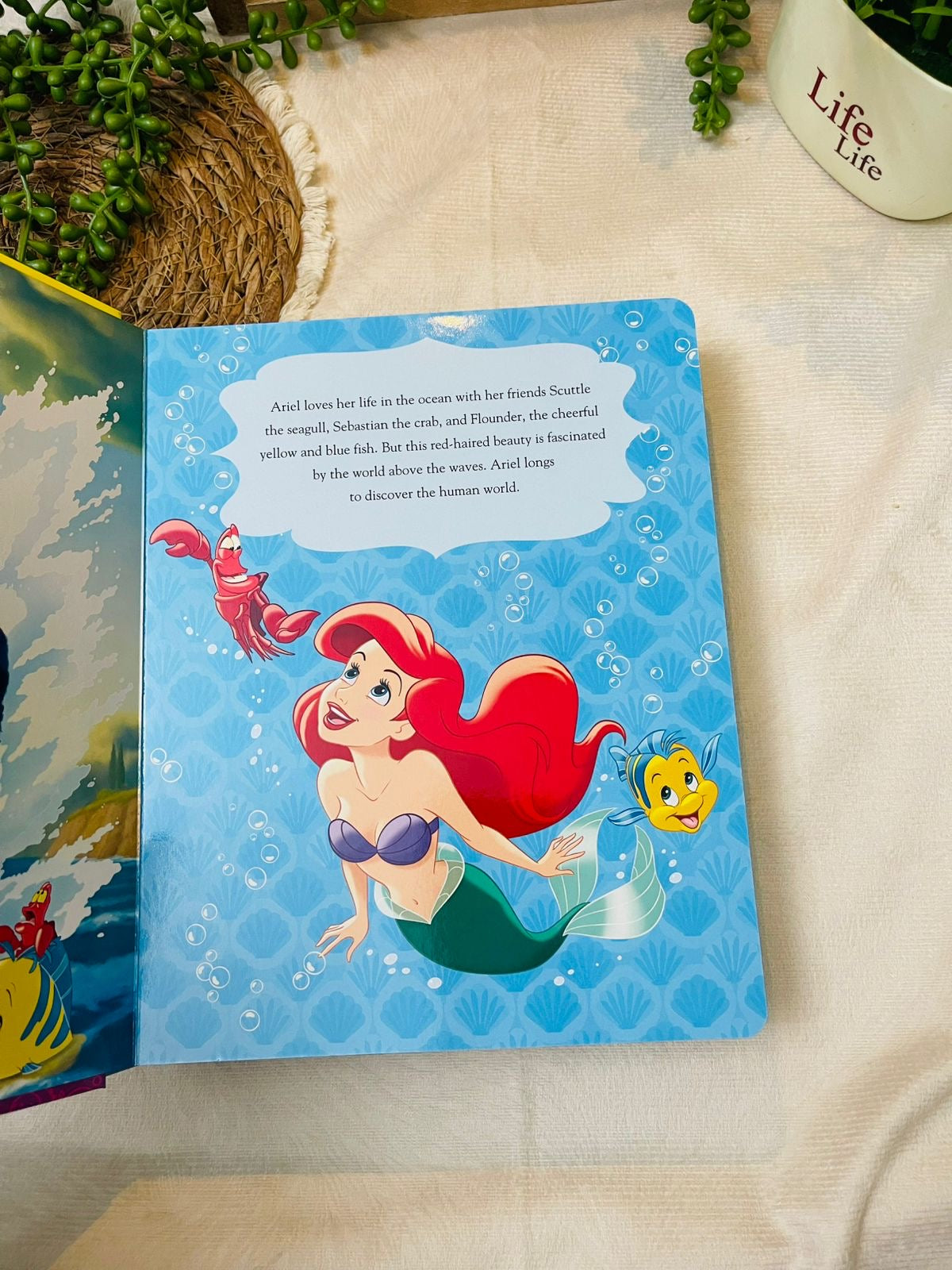 The Little Mermaid My Busy Books - Storybook, 10 figurines, playmat