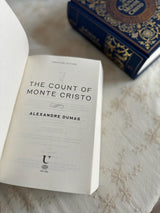 The Count of Monte Cristo (Signature Editions)