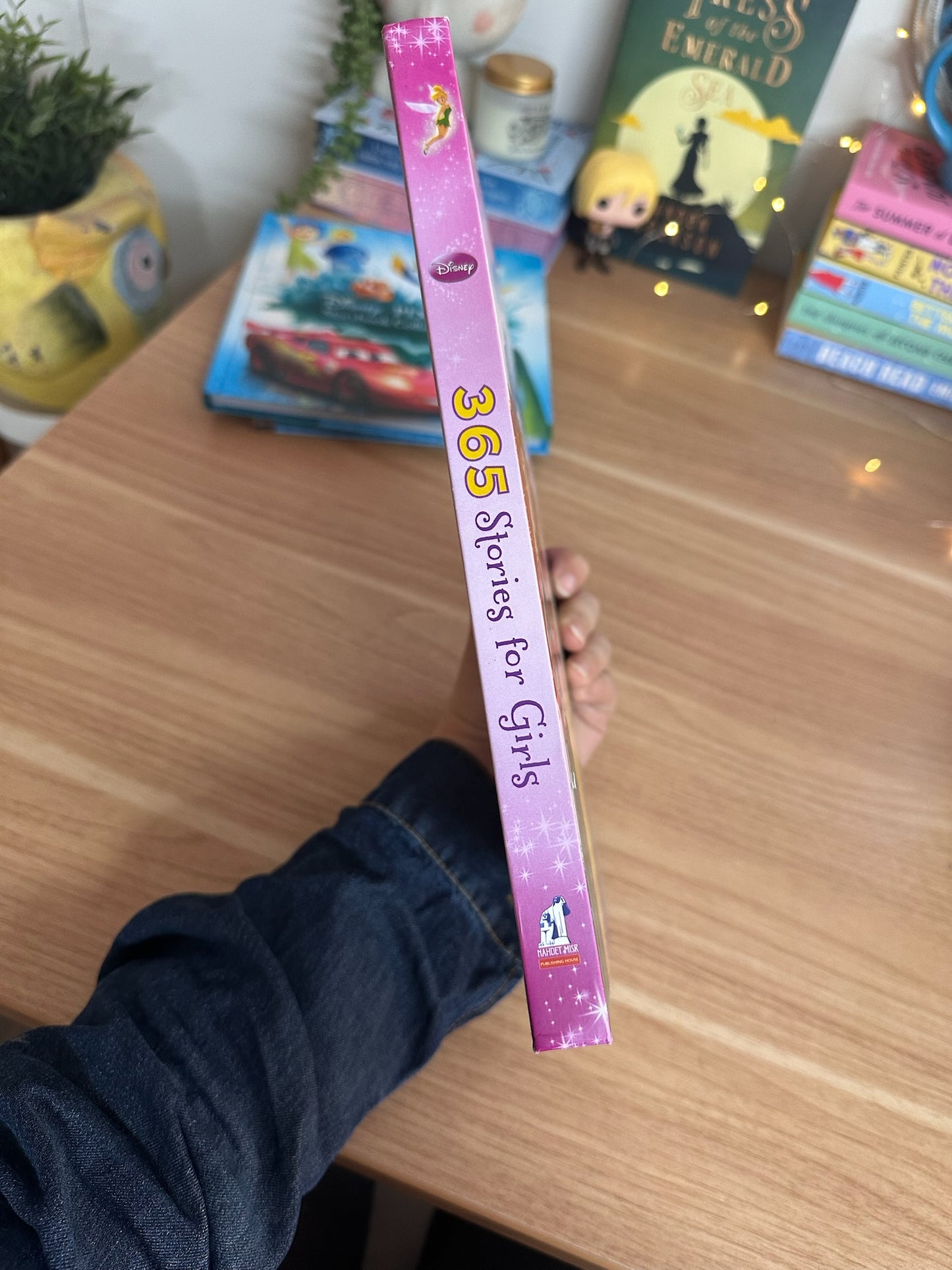Disney 365 stories for girls a story a day