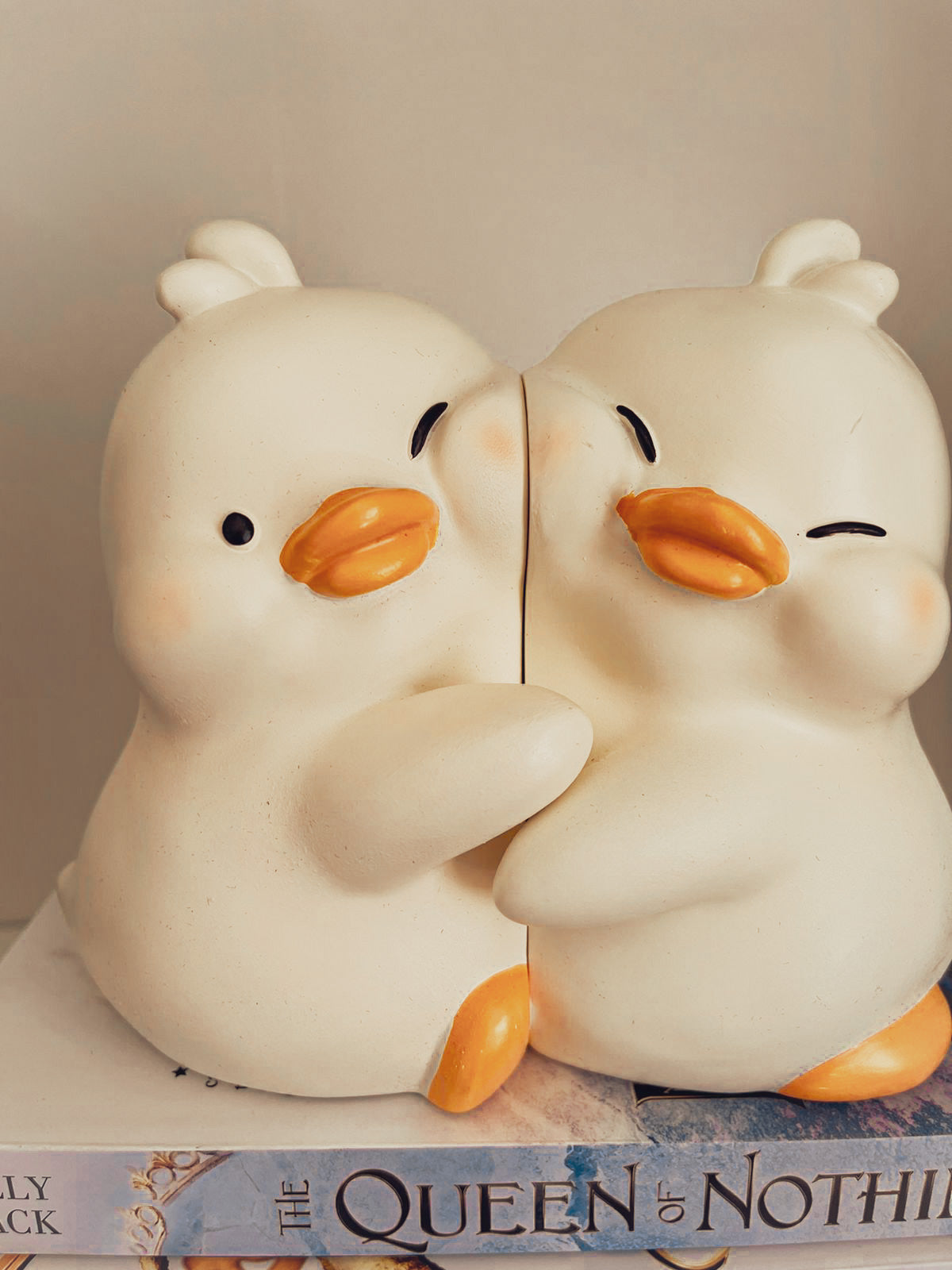 Hug Duck Bookends decor for Books