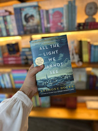 All the Light We Cannot See: A Novel