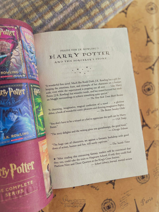 Harry Potter and the Sorcerer's Stone (Stenciled Edges) special edition, book 1