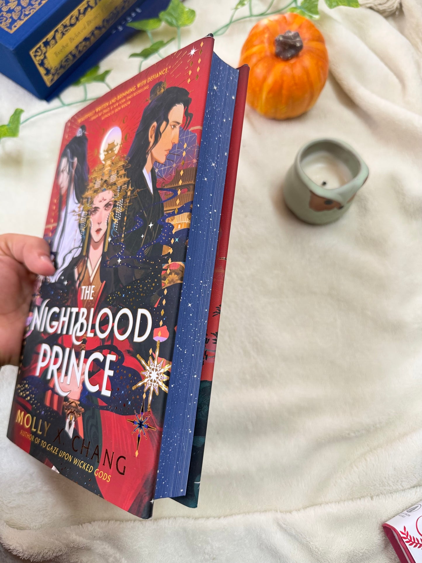 The Nightblood Prince : Two princes. One prophecy. A fate she cannot outrun , Sprayed Edges