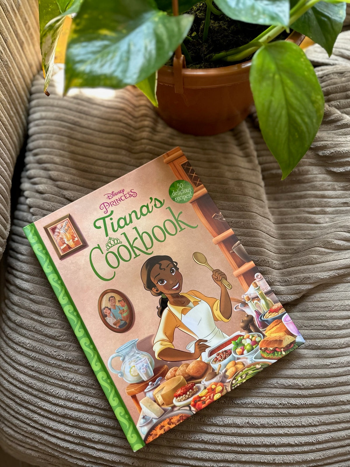 Disney Tiana's Cookbook