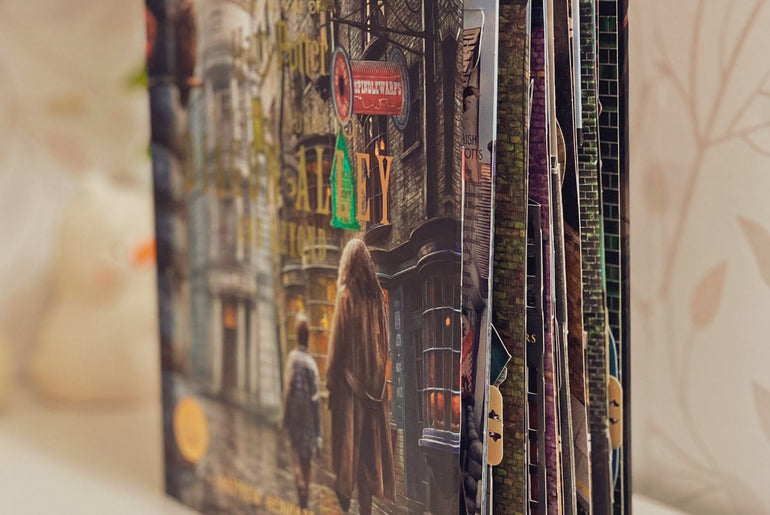 Harry Potter: A Pop-Up Guide to Diagon Alley