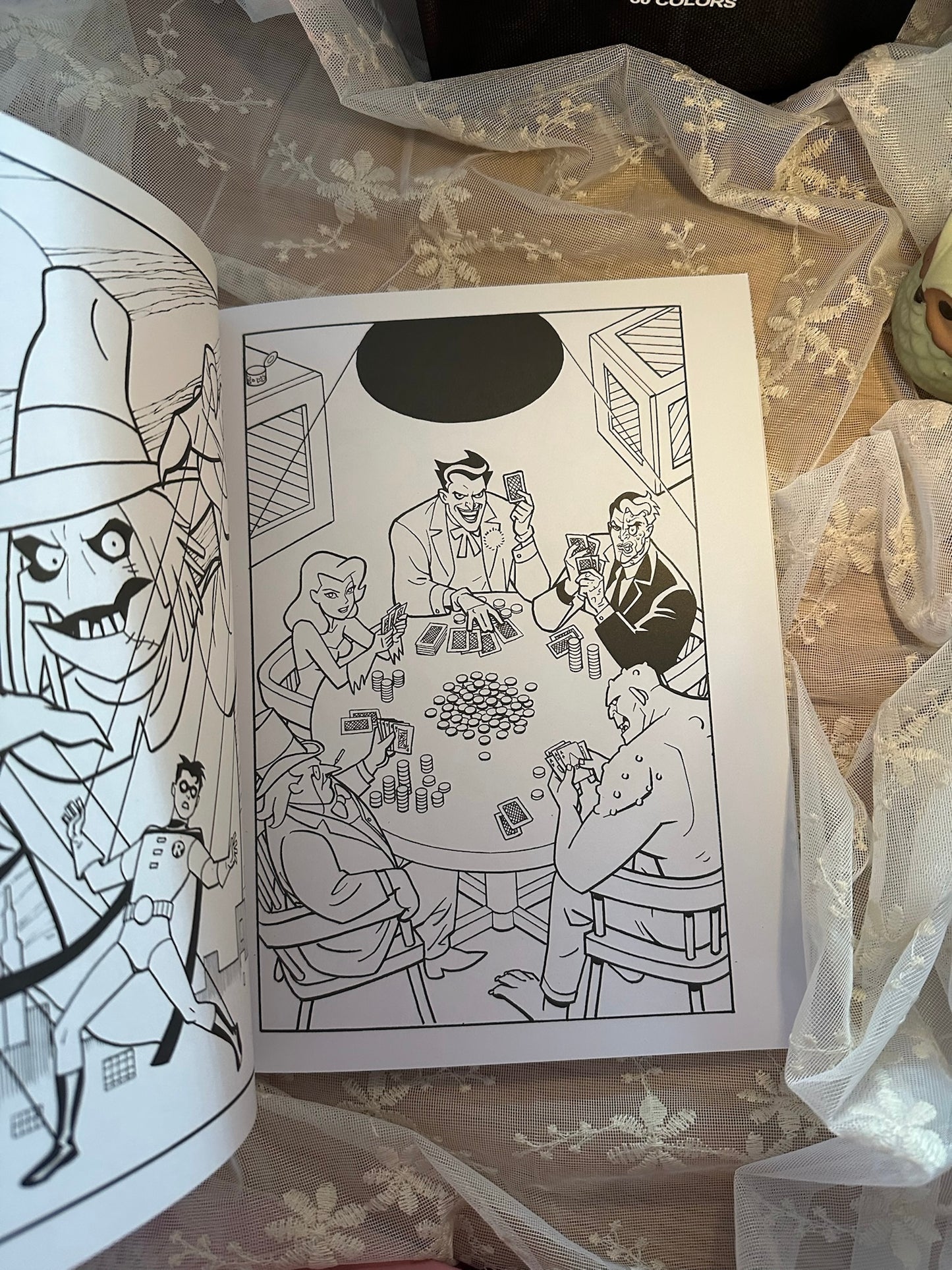 Batman: The Animated Series: Official Coloring Book 64 pages