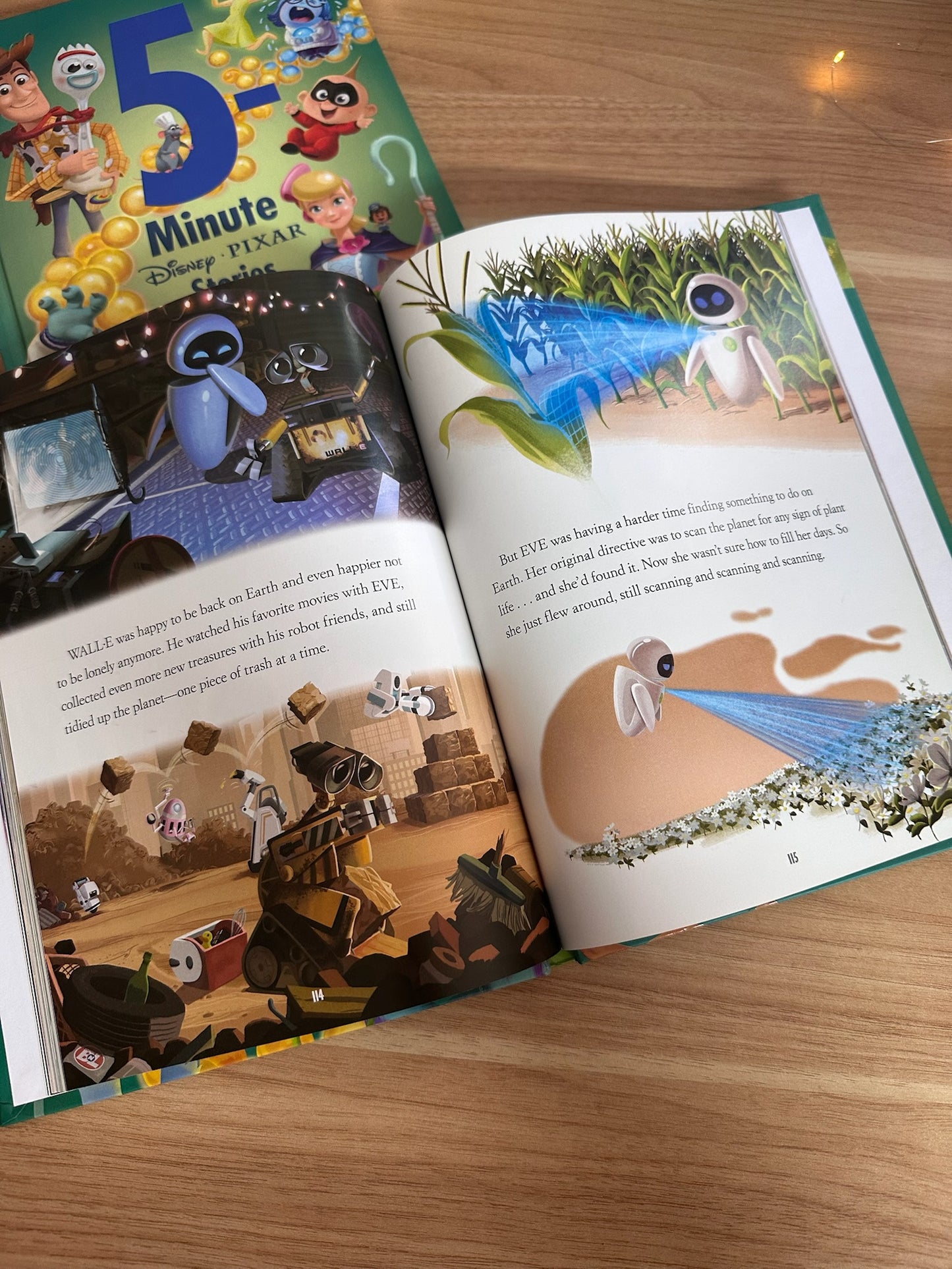5-Minute Disney Pixar Stories (5-Minute Stories)