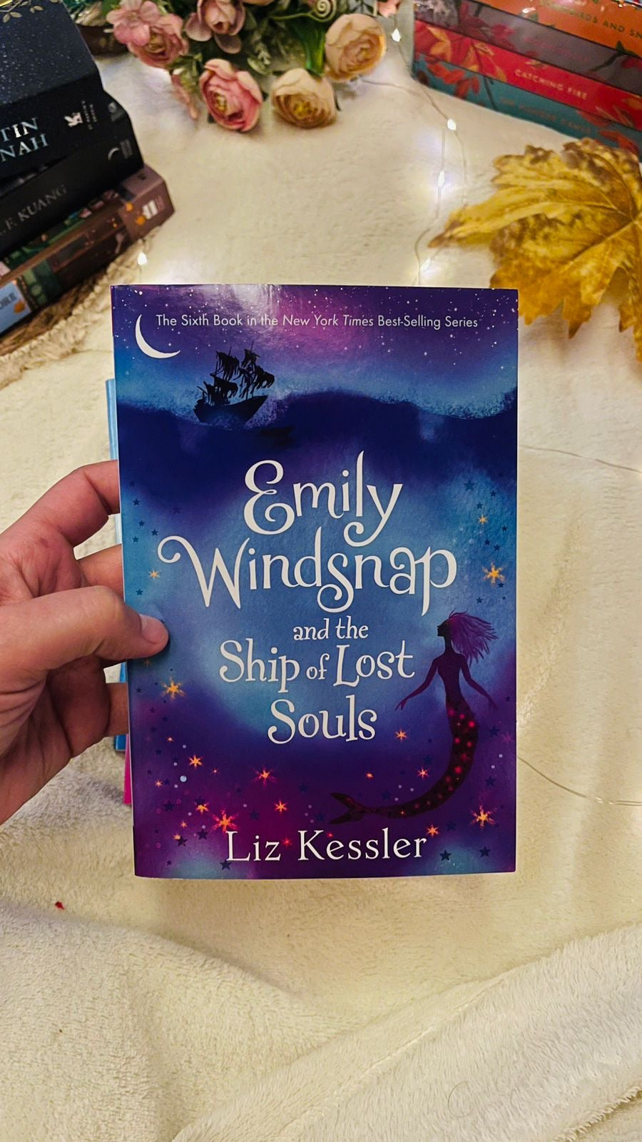 Emily Windsnap: Six Swishy Tails of Land and Sea: Books 1-6