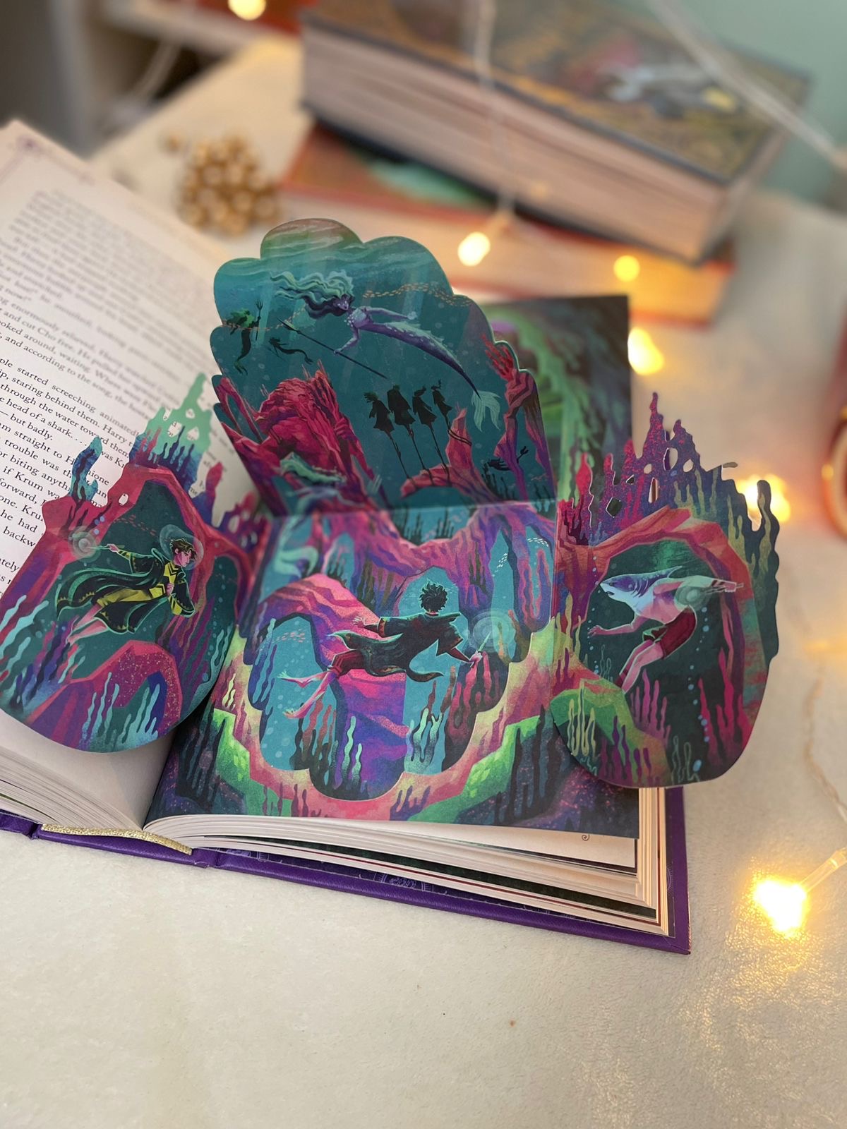 Harry Potter and the Goblet of Fire (Harry Potter, Book 4) (Pop up and Interactive Illustrated Edition)