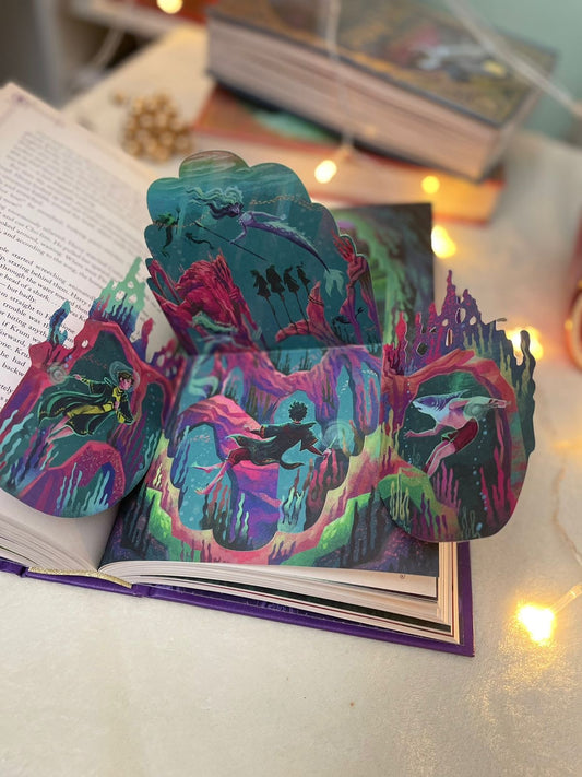 Harry Potter and the Goblet of Fire (Harry Potter, Book 4) (Pop up and Interactive Illustrated Edition)