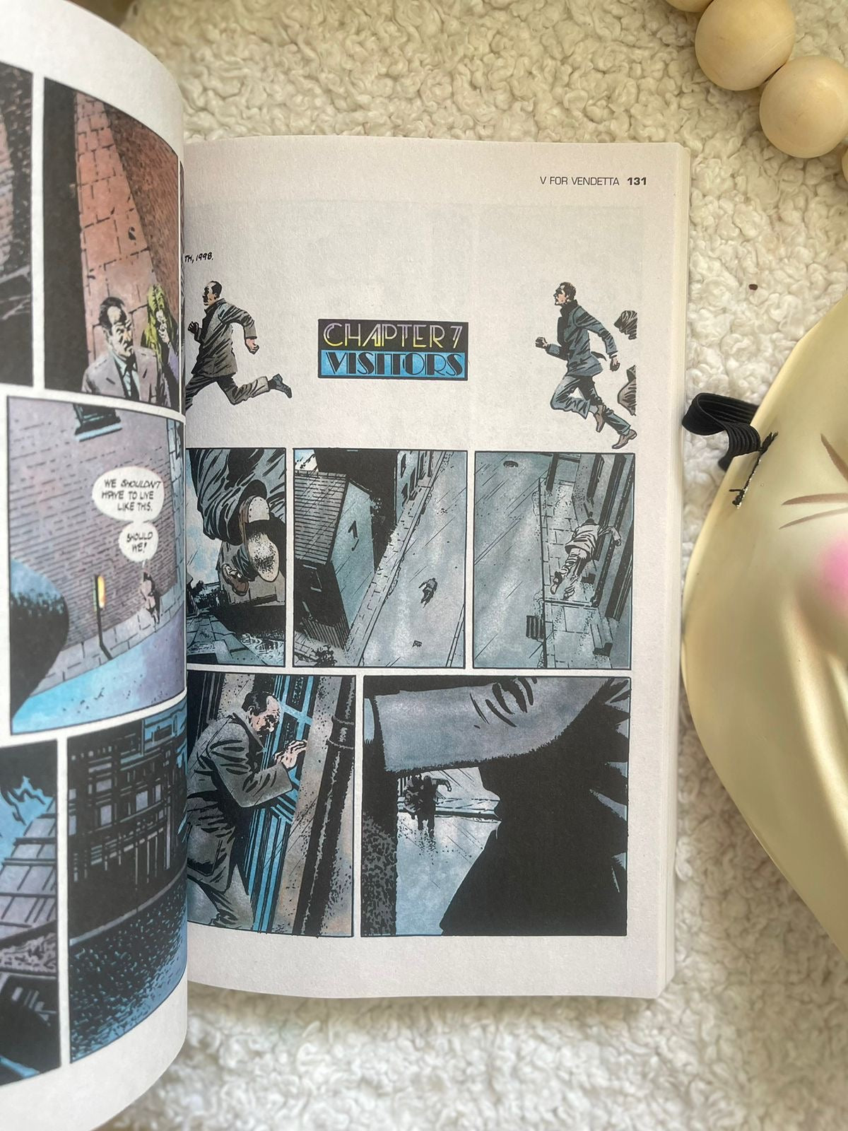 V for Vendetta Book comic & Mask Set