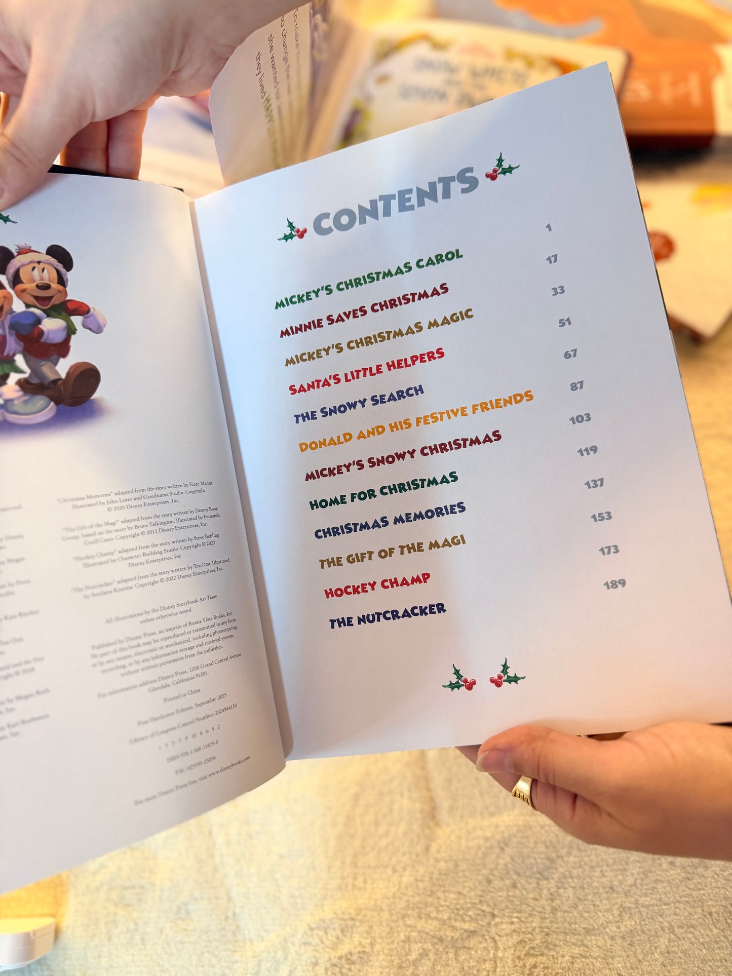 Disney 5-Minute Christmas Stories (Padded Book)