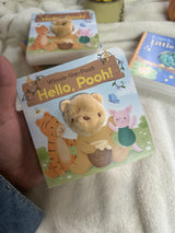 Winnie-the-Pooh: Hello, Pooh! Finger Puppet Board Book