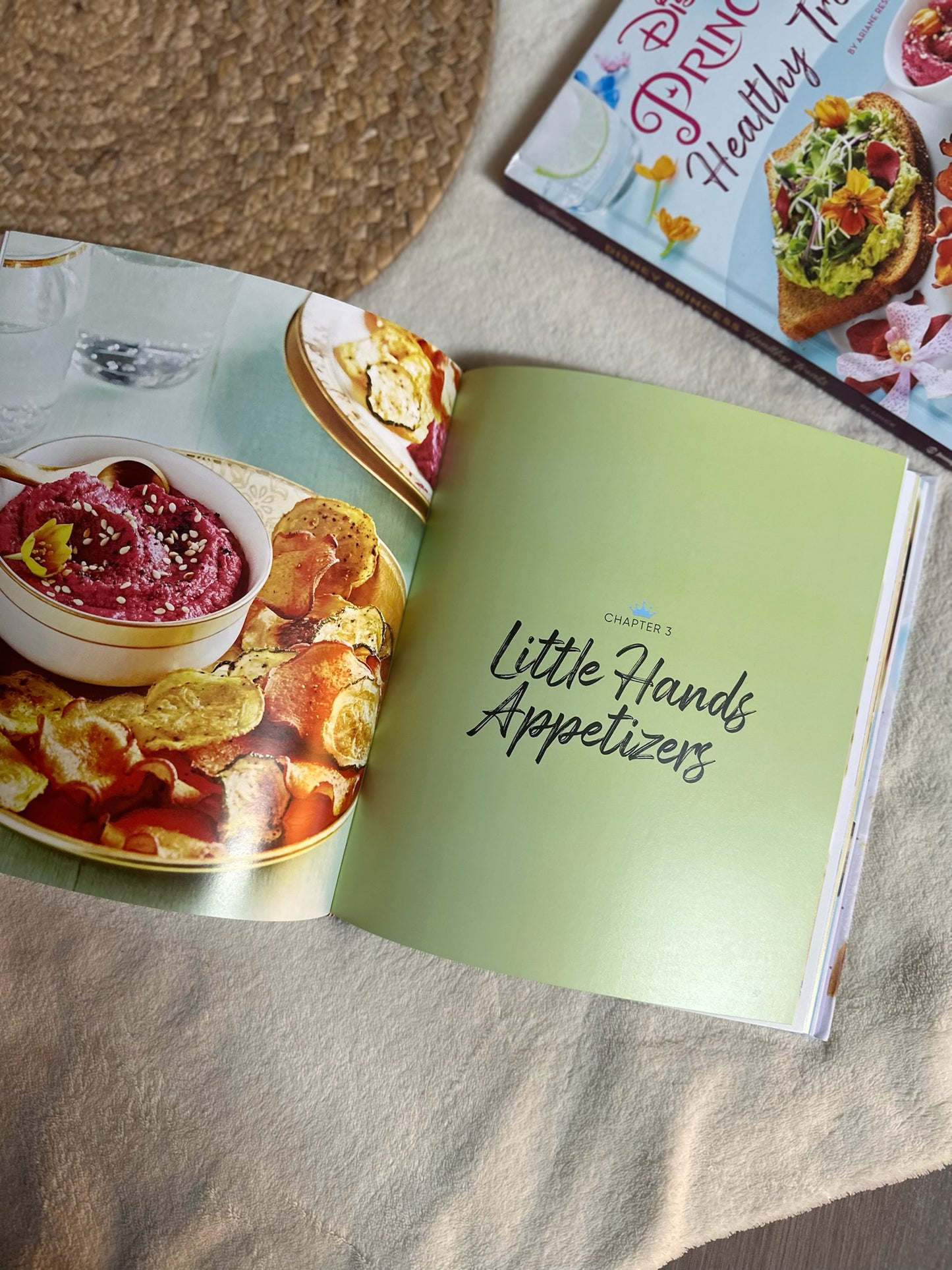 Disney Princess: Healthy Treats Cookbook