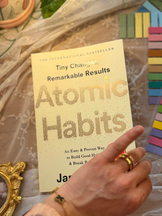 Atomic Habits: An Easy & Proven Way to Build Good Habits & Break Bad Ones