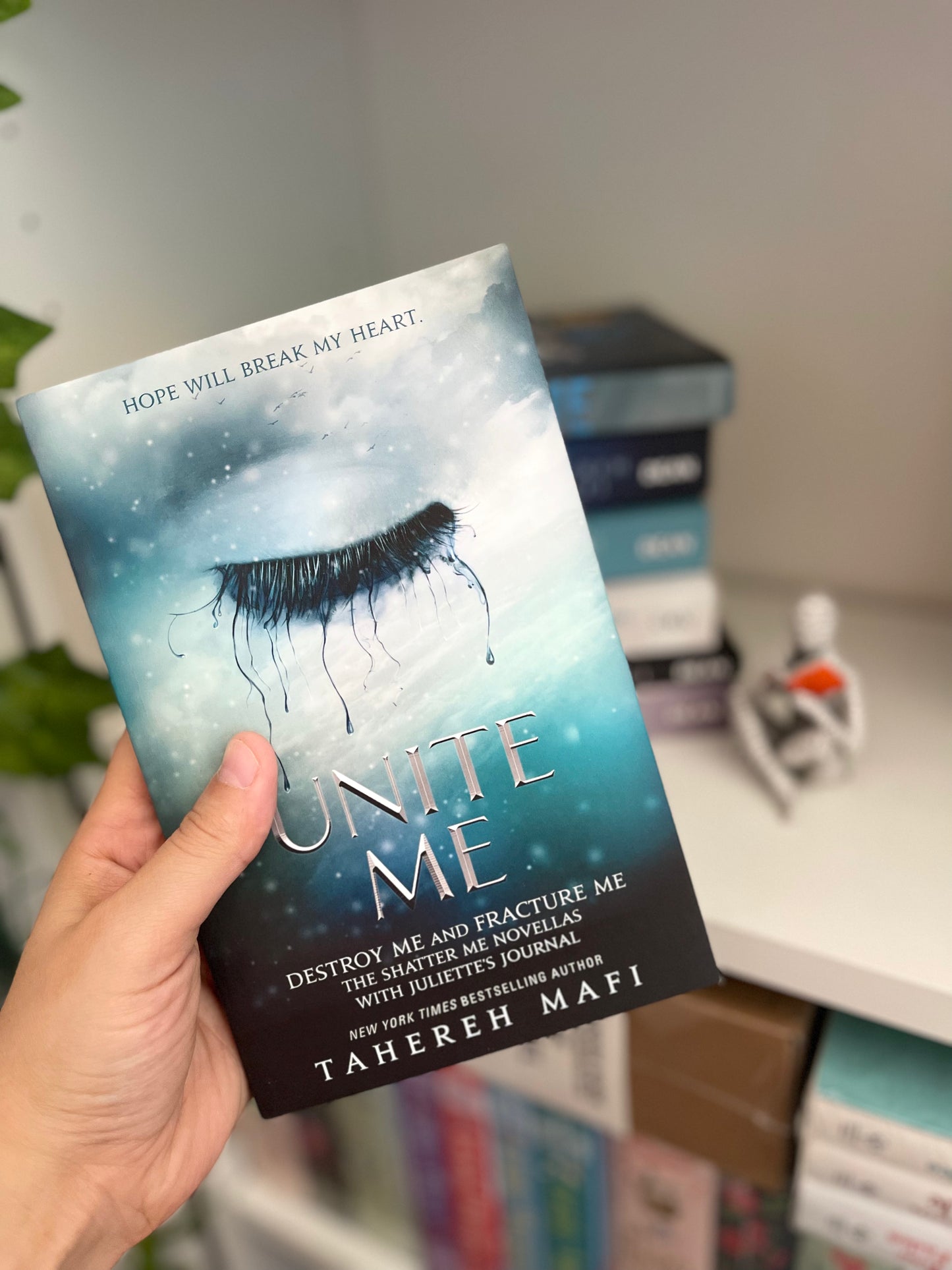 Shatter me bookset