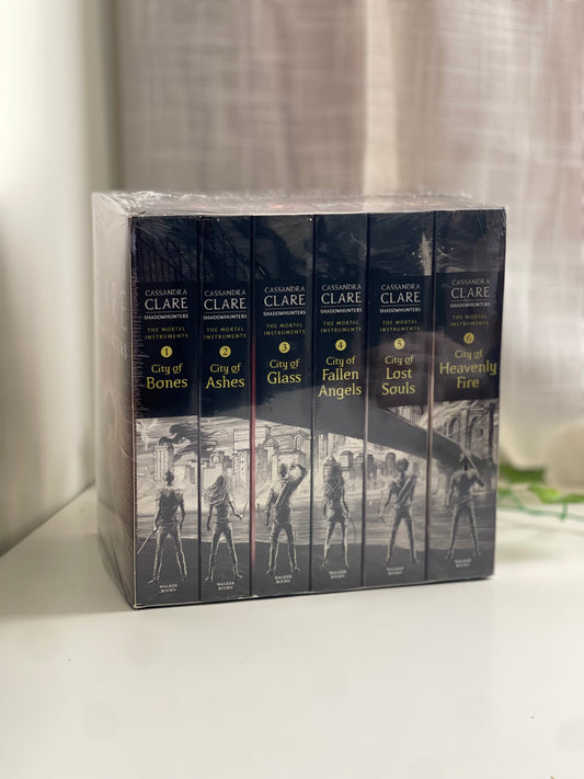 The Mortal Instruments: A Shadowhunters Collection 6 Books Set