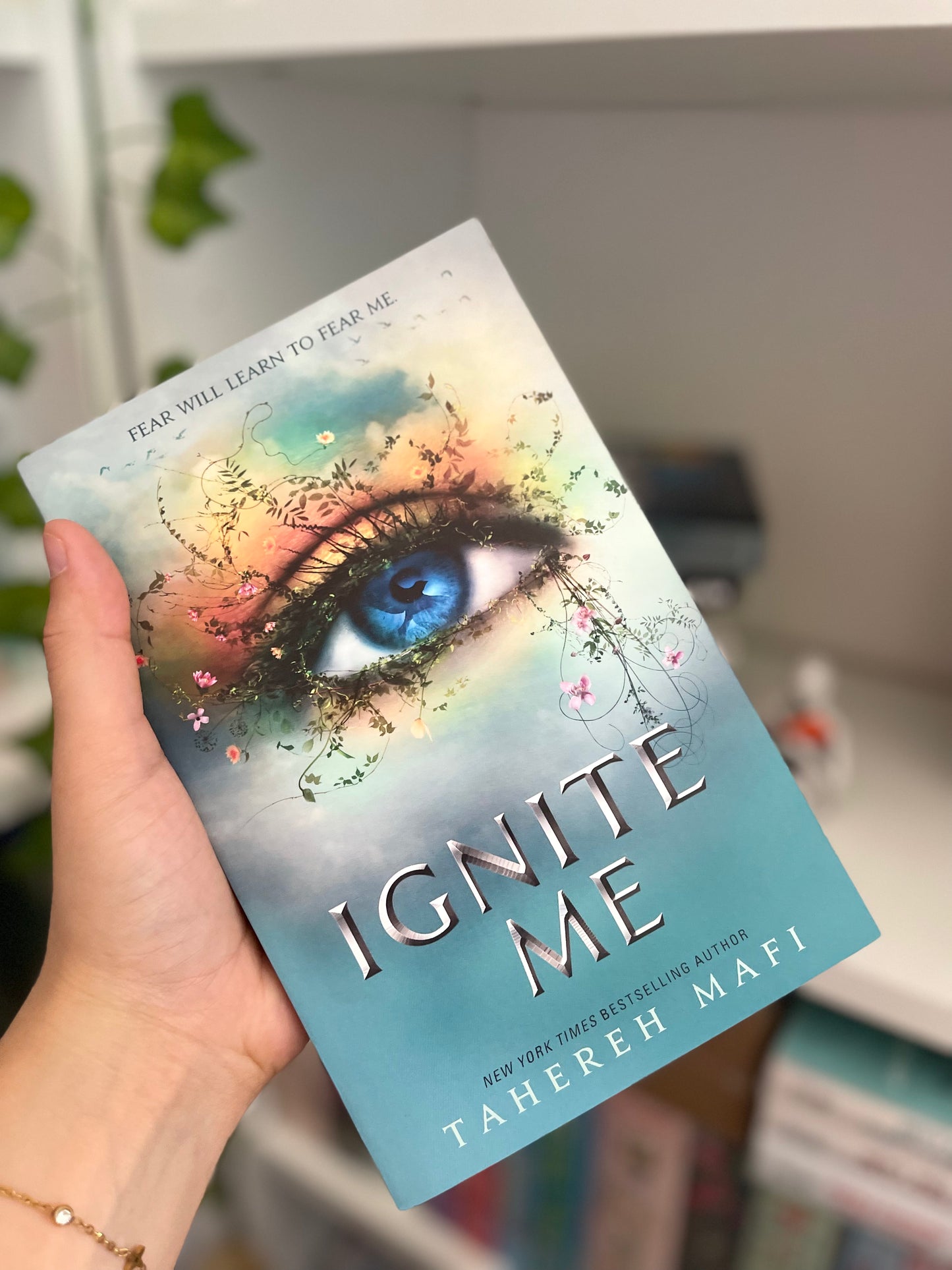 Shatter me bookset
